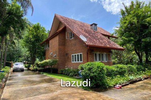 2 bedrooms House in Chiang Mai, Thailand No. 98030 1