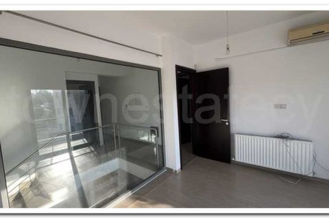 Дом с 3 спальнями в Агиос Афанасиос, Кипр №72188 12