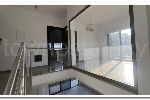 Дом с 3 спальнями в Агиос Афанасиос, Кипр №72188 16