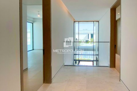 5 bedrooms Villa in Dinh Xuyen, Vietnam No. 93968 8