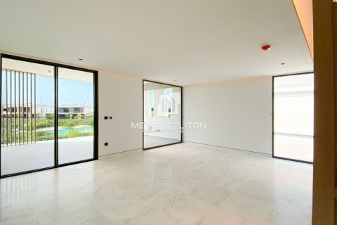 5 bedrooms Villa in Dinh Xuyen, Vietnam No. 93968 2