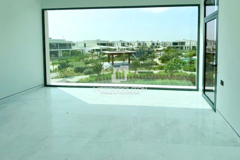 5 bedrooms Villa in Dinh Xuyen, Vietnam No. 93968 10