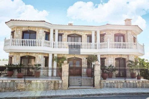 6 chambres Villa à Limassol, Cyprus No. 84115 1