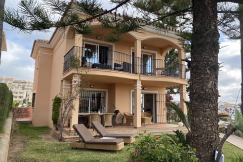 5 bedrooms Properties in Dong Giang, Vietnam No. 92336 1