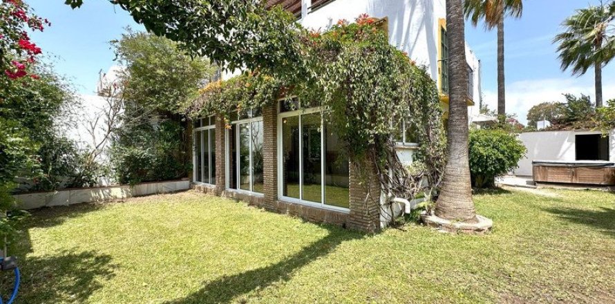 3 bedrooms Office in Phuoc Nghia, Vietnam No. 83924