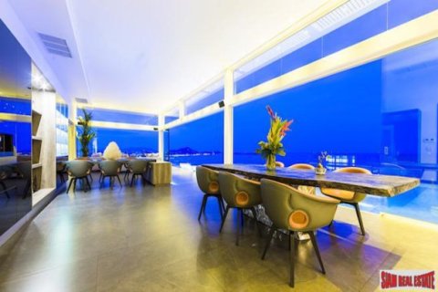 6 bedrooms Villa on the Chaweng Beach, Thailand No. 96226 28