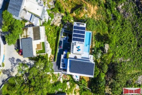 6 bedrooms Villa on the Chaweng Beach, Thailand No. 96226 12