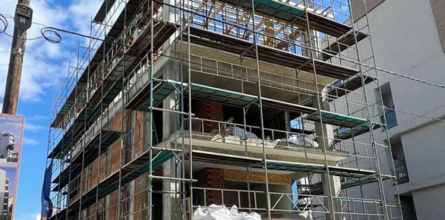 2 bedrooms Apartment in Germasogeia, Cyprus No. 83591