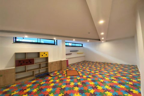 3 bedrooms Penthouse in Chau Lang, Vietnam No. 12632 8