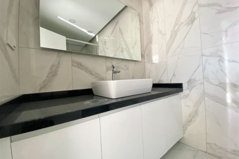 3 bedrooms Penthouse in Chau Lang, Vietnam No. 12632 13