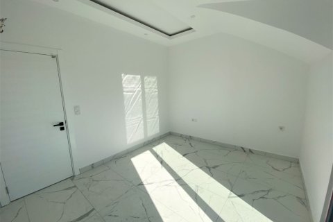 3 bedrooms Penthouse in Chau Lang, Vietnam No. 12632 17