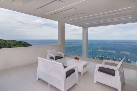 4 bedrooms Villa in Zakynthos, Greece No. 28125 6