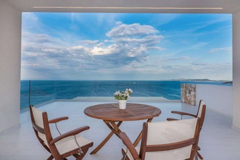 4 bedrooms Villa in Zakynthos, Greece No. 28125 8