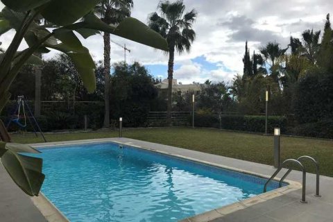 6 chambres Villa à Pyrgos, Cyprus No. 31614 15