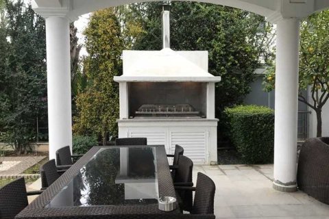 6 chambres Villa à Pyrgos, Cyprus No. 31614 16