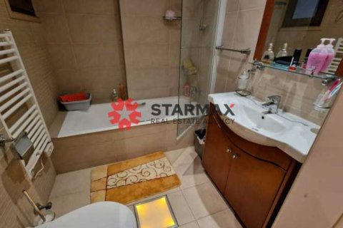 2 bedrooms Apartment in Larnaca, Cyprus No. 82836 9