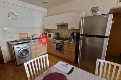 2 bedrooms Apartment in Larnaca, Cyprus No. 82836 4