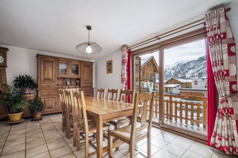 4 bedrooms House in Les Belleville, France No. 99567 2