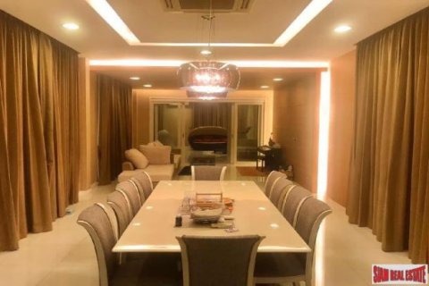 7 dormitorios Commercial property en Bang Na, Thailand No. 97548 7