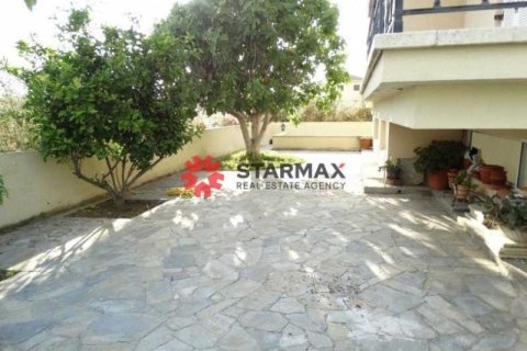 Дом с 3 спальнями в Дромолаксия, Кипр №82759 13