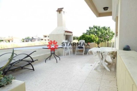 Дом с 3 спальнями в Дромолаксия, Кипр №82759 11