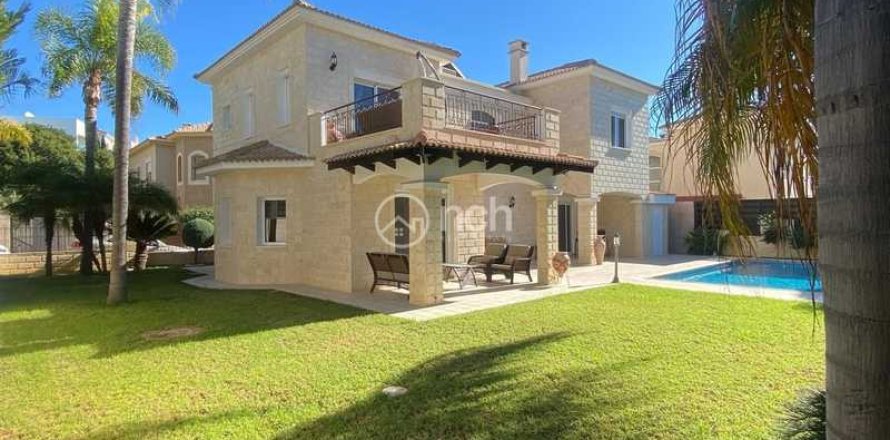 3 dormitorios Villa en Agios Tychonas, Cyprus No. 76805