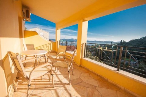 4 bedrooms Villa in Corfu, Greece No. 108637 26