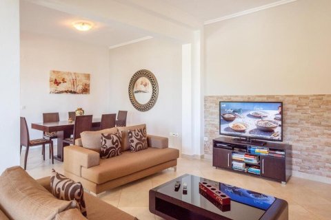 4 bedrooms Villa in Corfu, Greece No. 108637 8