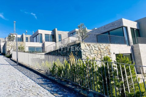 Квартира с 3 спальнями в Phi Dien, Вьетнам №84783 15