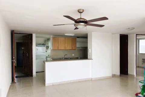 3 bedrooms Apartment in Panama City, Panama No. 124964 2