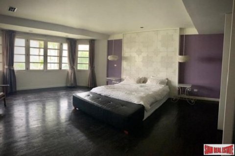 3 bedrooms House in Bangkok, Thailand No. 96043 7