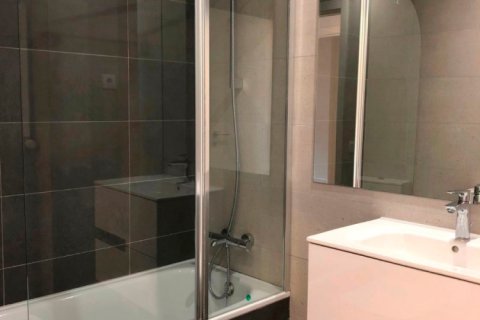 3 bedrooms Apartment in Thanh Son, Vietnam No. 26130 4