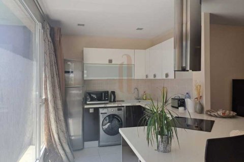2 bedrooms Apartment in Limassol, Cyprus No. 64090 2