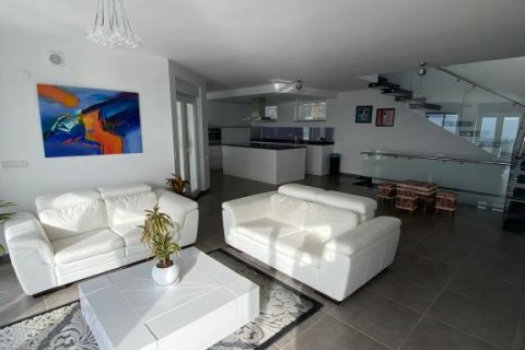 7 rooms Villa in Lien Chieu, Vietnam No. 21236 11