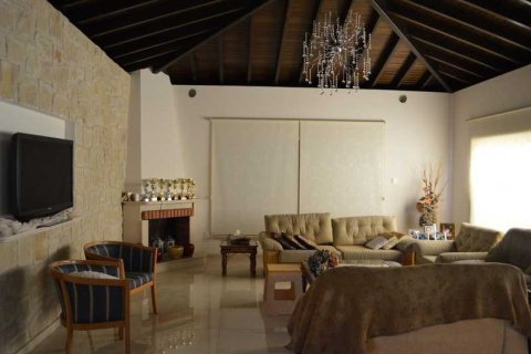 5 bedrooms Villa in Agios Athanasios, Cyprus No. 101282 9