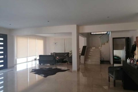 5 bedrooms Villa in Agios Athanasios, Cyprus No. 101282 3