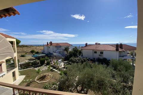 Здание с 4 спальнями в Кавала, Греция №109097 5