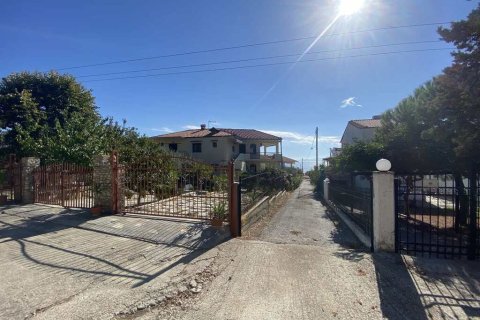 Здание с 4 спальнями в Кавала, Греция №109097 2