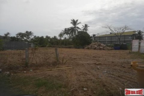 14070.4m² Land in Mai Khao, Thailand No. 96081 1