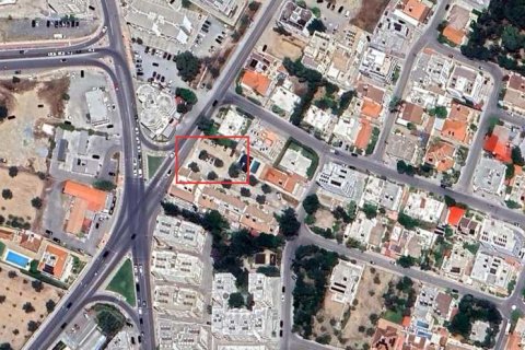 Commercial property in Strovolos, Cyprus No. 76089 1