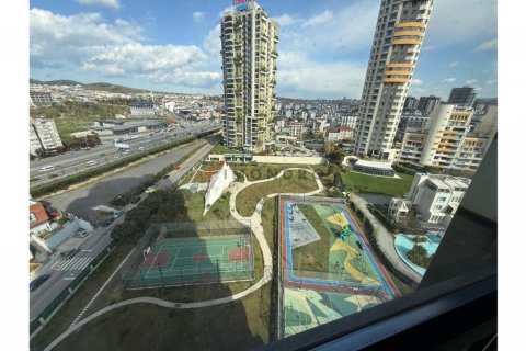 3 bedrooms Apartment in Umraniye, Turkey No. 116134