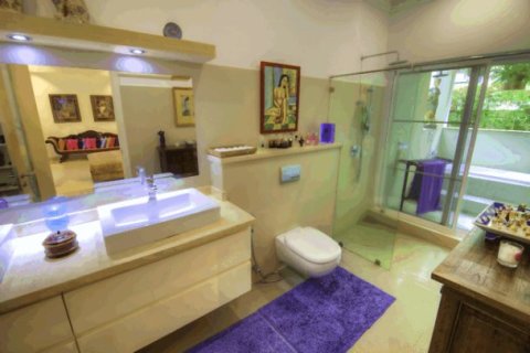 4 bedrooms House in Pattaya, Thailand No. 96868 2