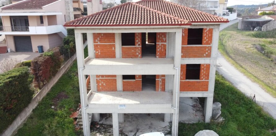 4 bedrooms House in Chalkidiki, Greece No. 109037