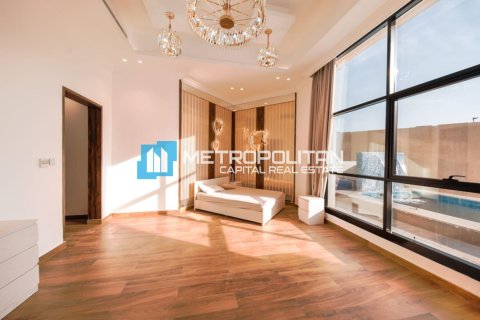 6 bedrooms Villa on the Yas Island, UAE No. 122323