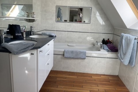 4 bedrooms Villa in Dordogne, France No. 81947 27