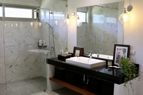 Villa in Phuket, Thailand No. 97381 14