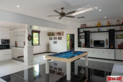 5 bedrooms Villa in Kathu, Thailand No. 96419 9