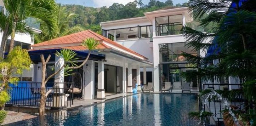 5 bedrooms Villa in Kathu, Thailand No. 96419