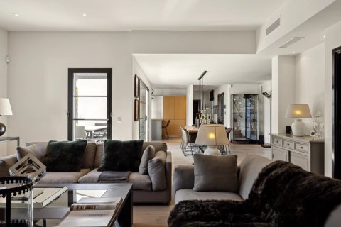 4 chambres House à Le Cannet, France No. 68043 3