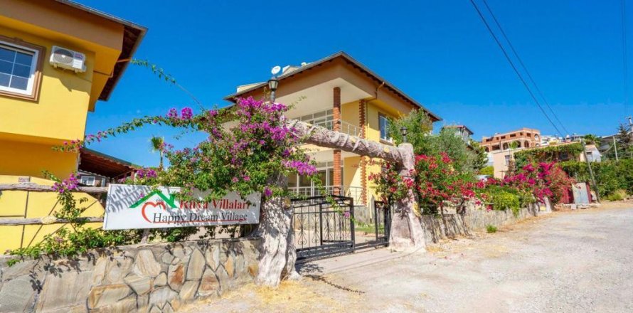 5 rooms Villa à Demirtas, Turkey No. 18067